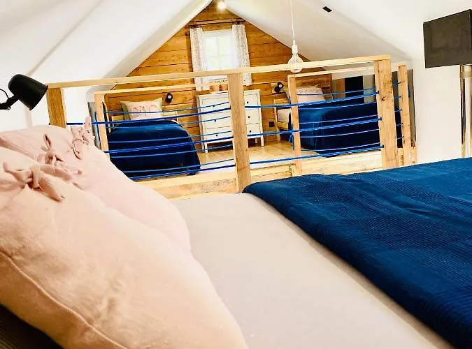 Trzy Baby Prázdninový dům *